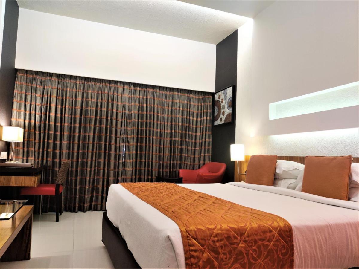 Hotel Satkar Residency Thane Extérieur photo