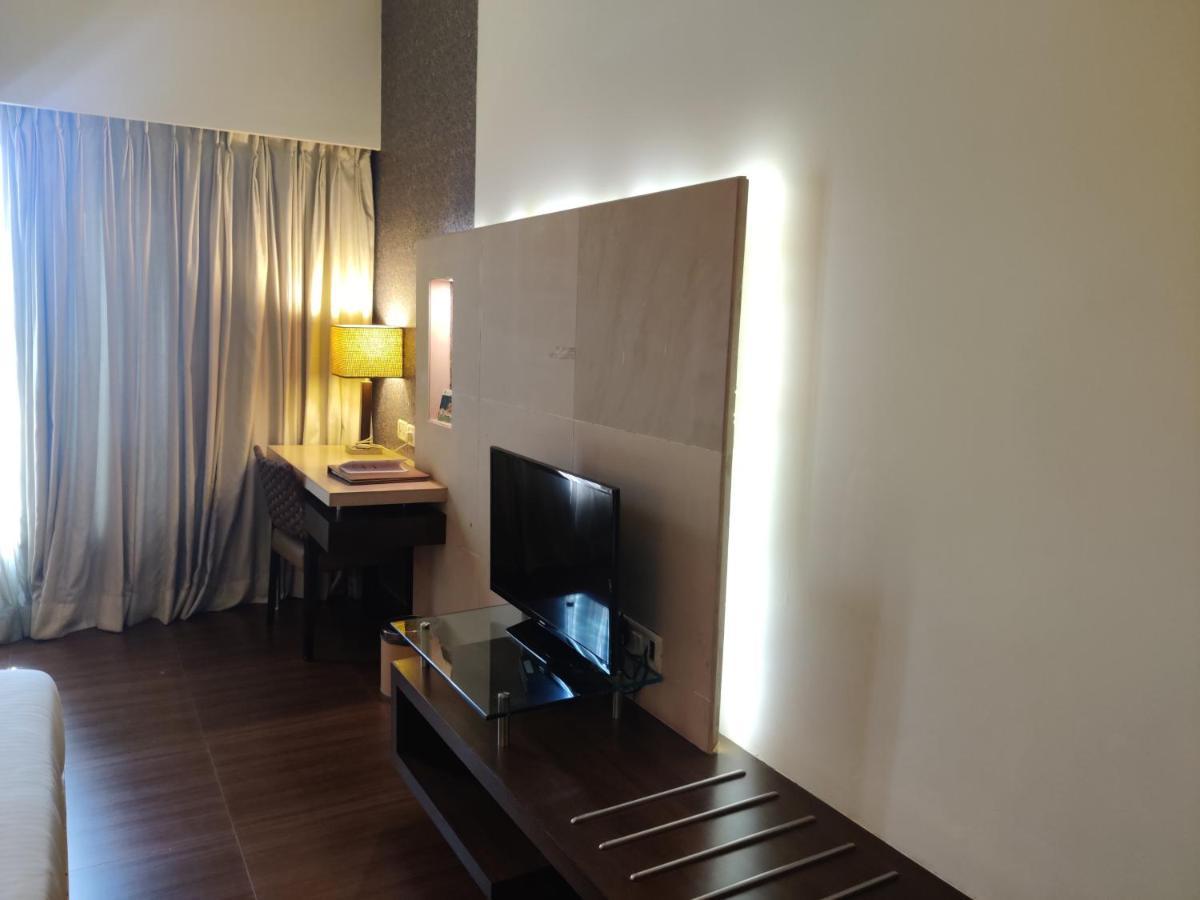 Hotel Satkar Residency Thane Extérieur photo