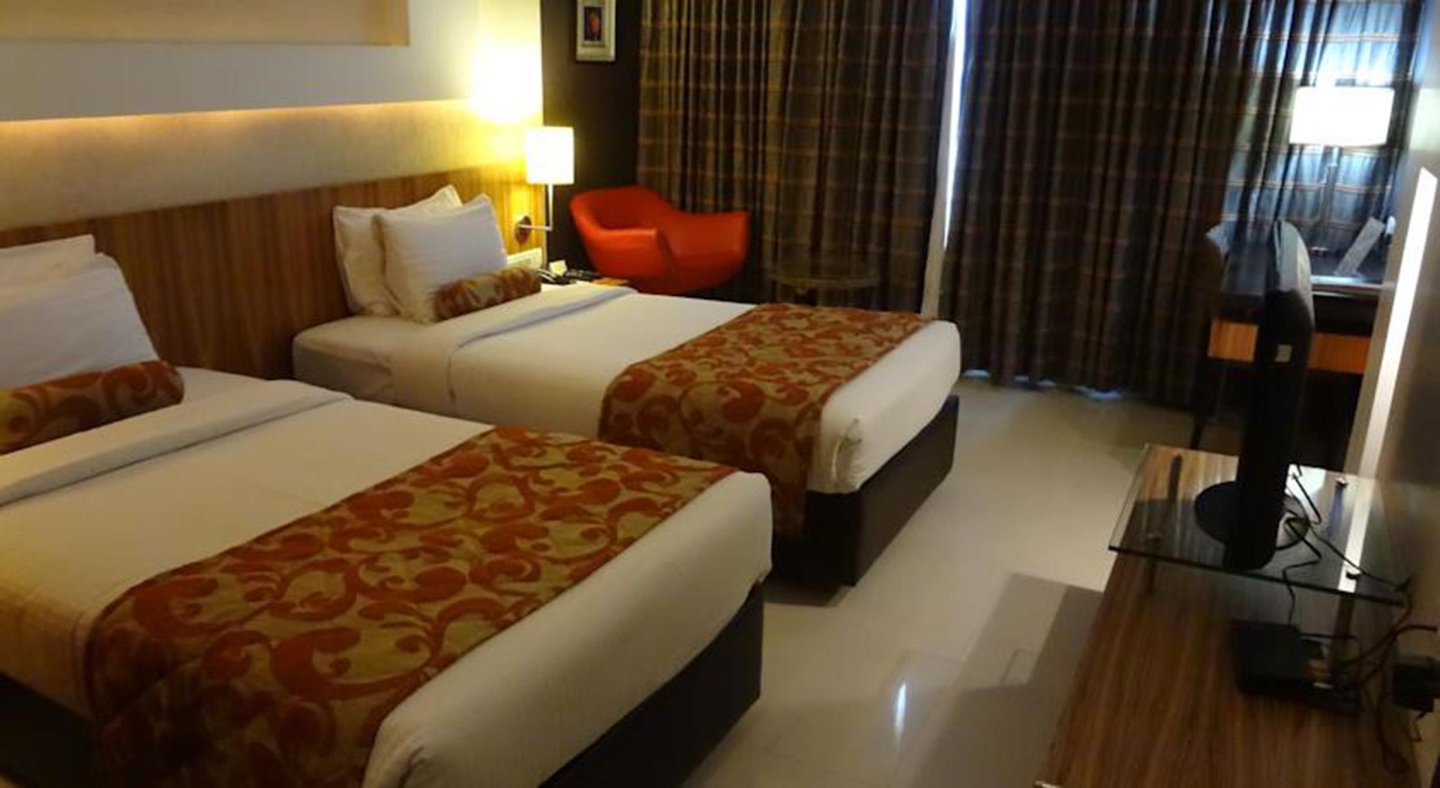 Hotel Satkar Residency Thane Extérieur photo