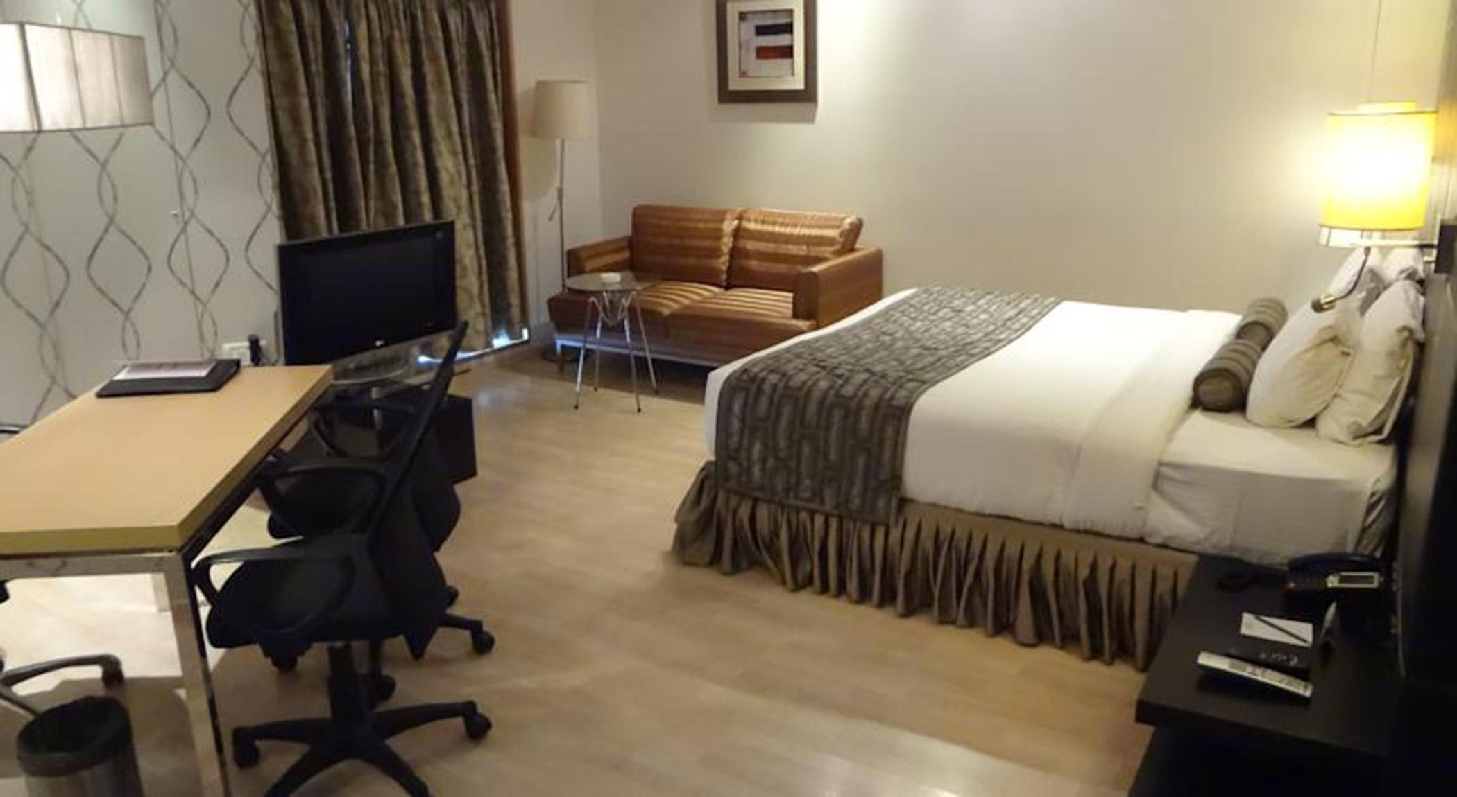 Hotel Satkar Residency Thane Extérieur photo