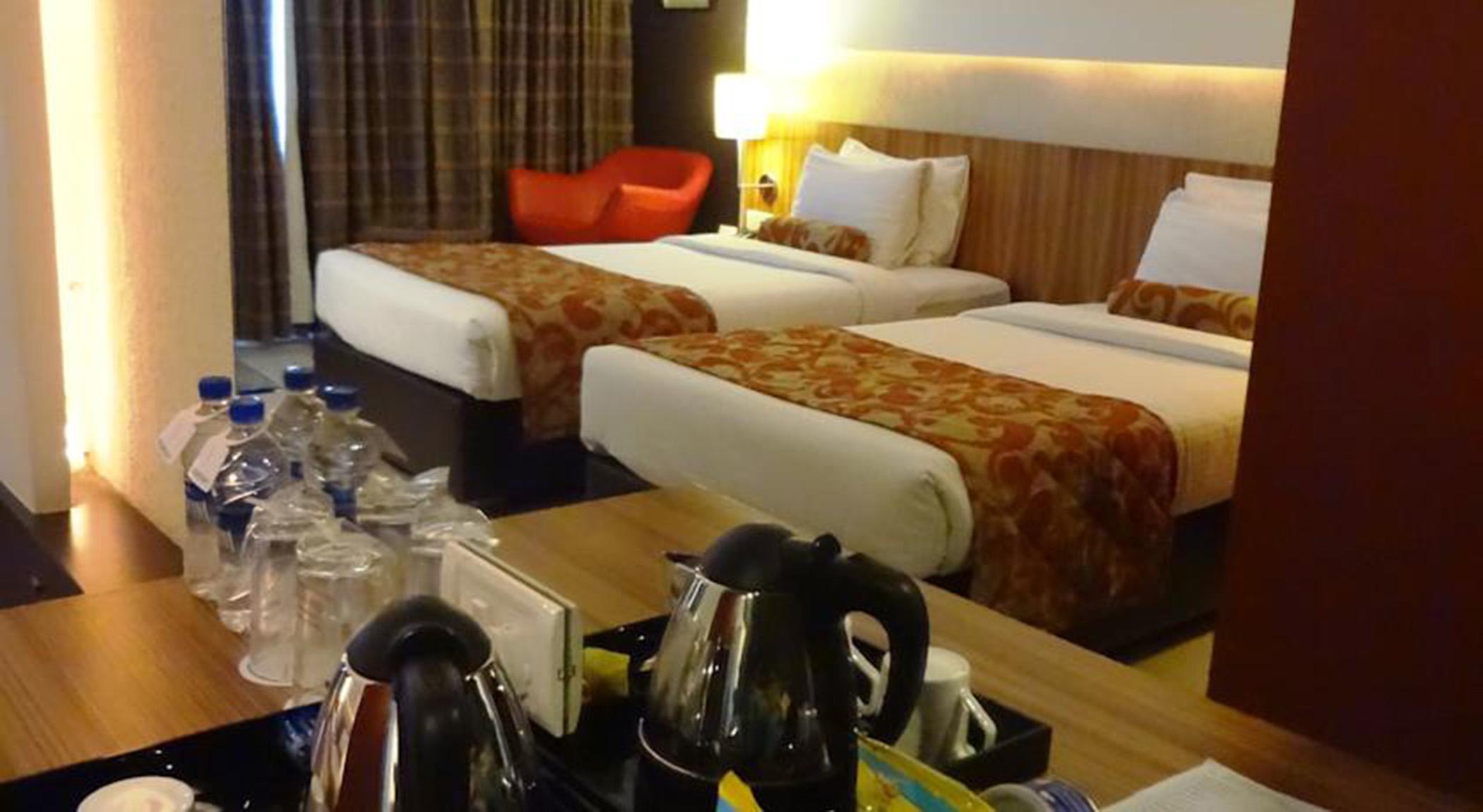 Hotel Satkar Residency Thane Extérieur photo