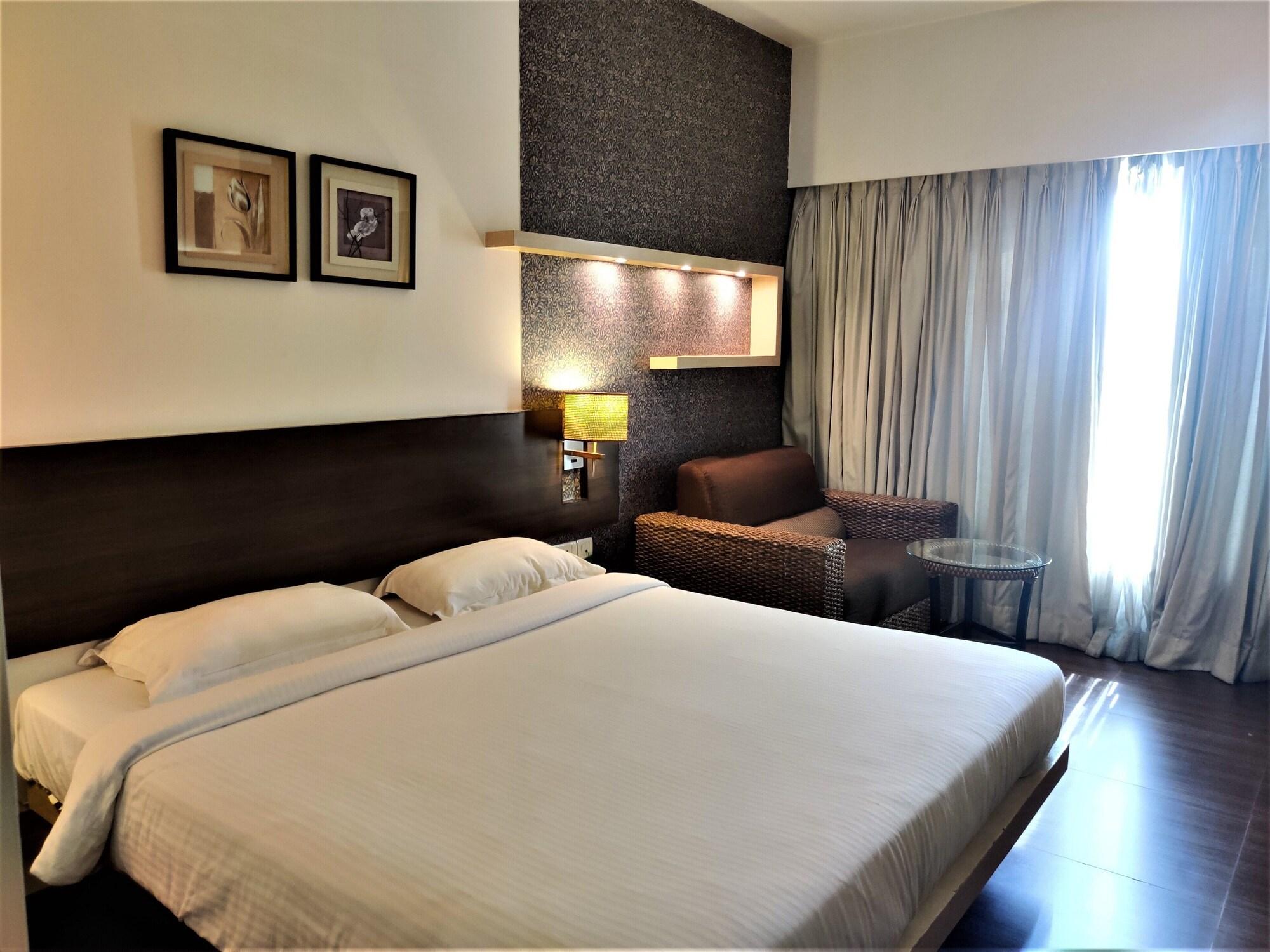 Hotel Satkar Residency Thane Extérieur photo